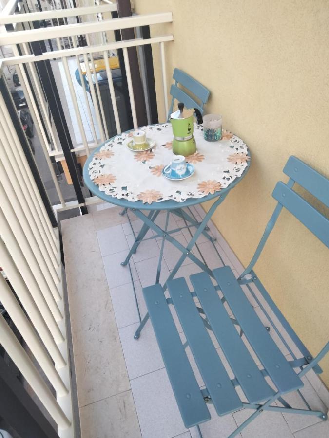 פולינאנו א מארה Chiale Holiday Apartments מראה חיצוני תמונה