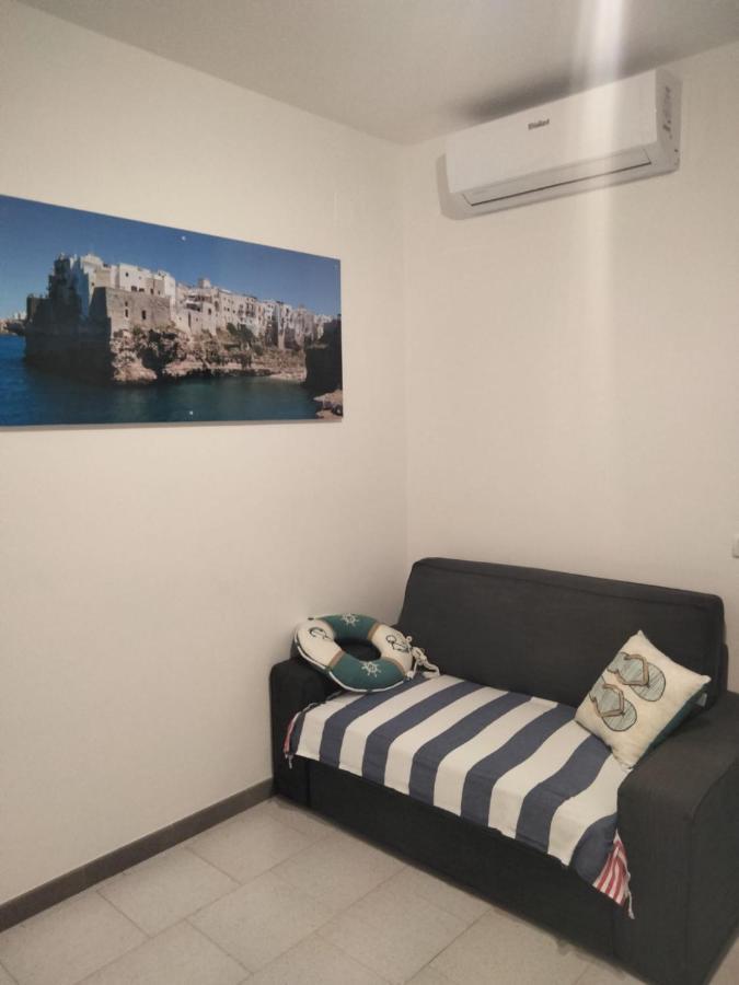 פולינאנו א מארה Chiale Holiday Apartments מראה חיצוני תמונה