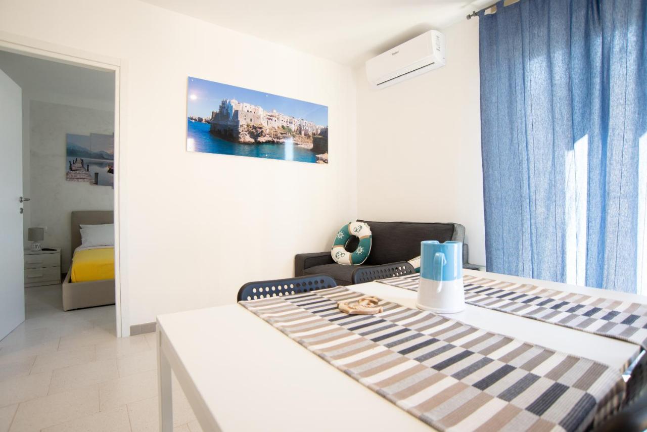 פולינאנו א מארה Chiale Holiday Apartments מראה חיצוני תמונה