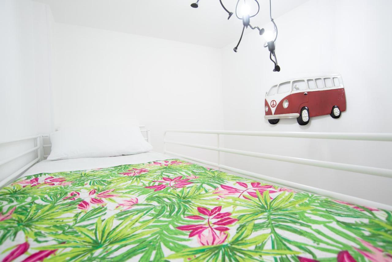 פולינאנו א מארה Chiale Holiday Apartments מראה חיצוני תמונה