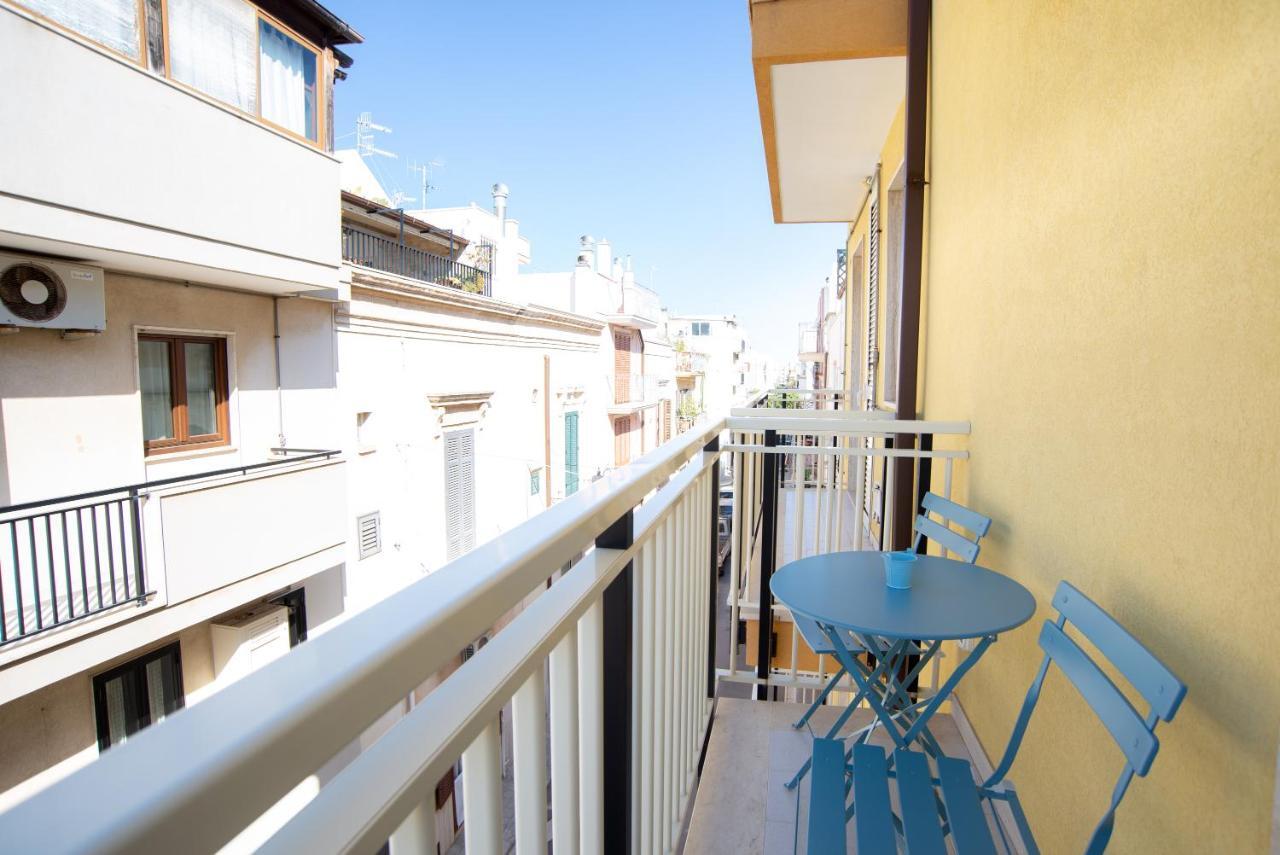 פולינאנו א מארה Chiale Holiday Apartments מראה חיצוני תמונה